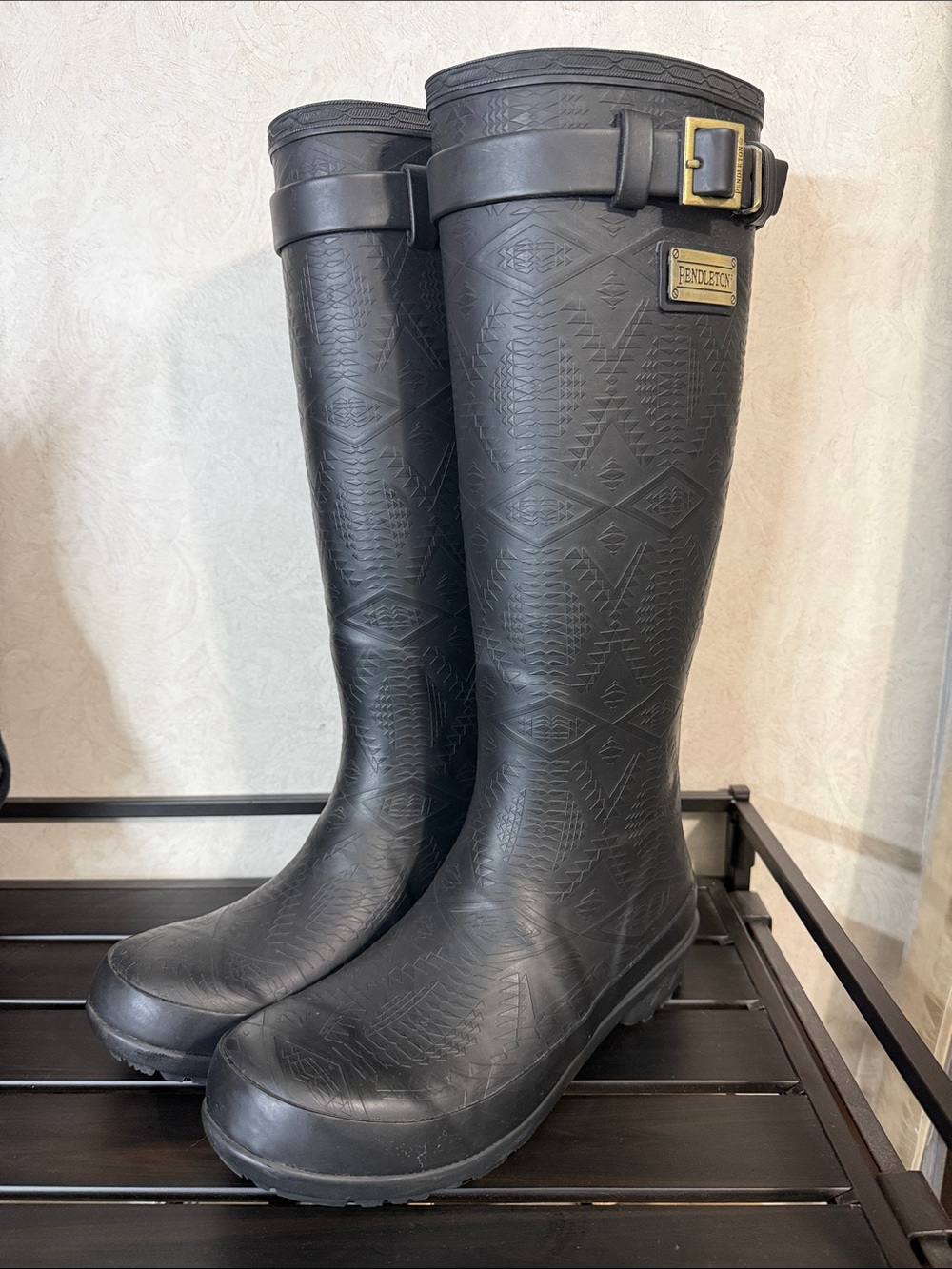 PENDLETON WOMEN'S HERITAGE EMBOSSED TALL RAIN BOOT